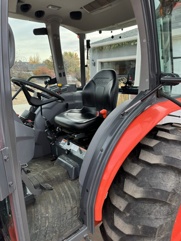 2020 Kubota MX5400 DTC 4x4 Tractor - Image 7