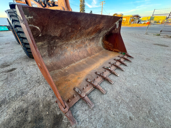 2012 Case 821F Wheel Loader - Image 14