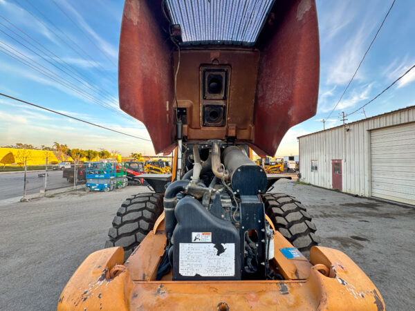 2012 Case 821F Wheel Loader - Image 24