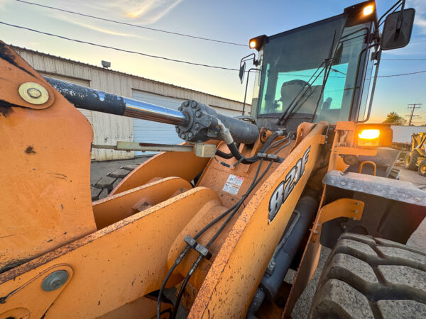 2012 Case 821F Wheel Loader - Image 18