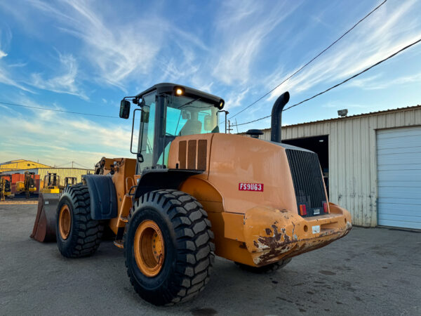 2012 Case 821F Wheel Loader - Image 3